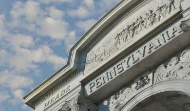 A frieze and the words "MEADE" and "PENNSYLVANIA" above the entrance to a building